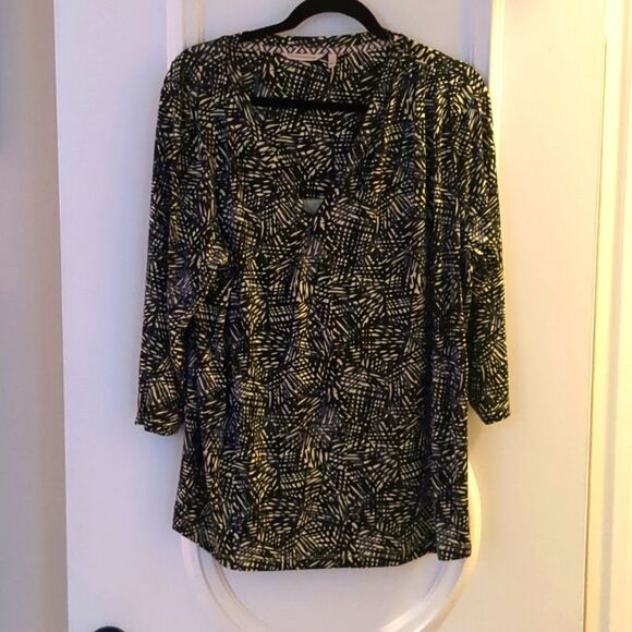 Soft Surroundings LG Stretch Knit V Neck Go Lively Traverse Travel Career Top Lg - Picture 6 of 8